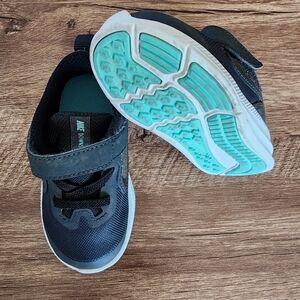 Nike toddler shoes